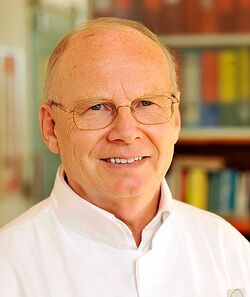 Univ. Prof. Prim. Dr. med. Reinhard Graf