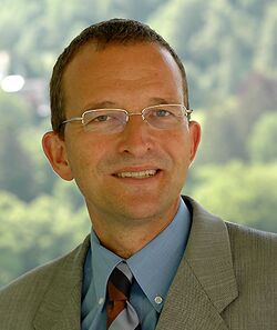 Prof. Dr. med. Stefan Sell